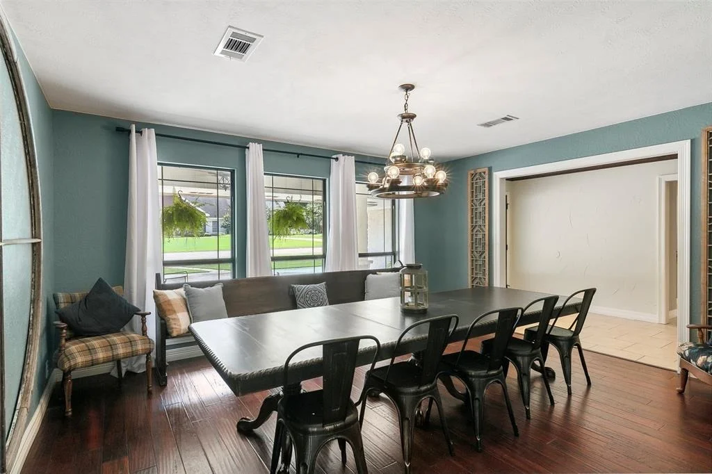 Photo of 1025 Creek Bend