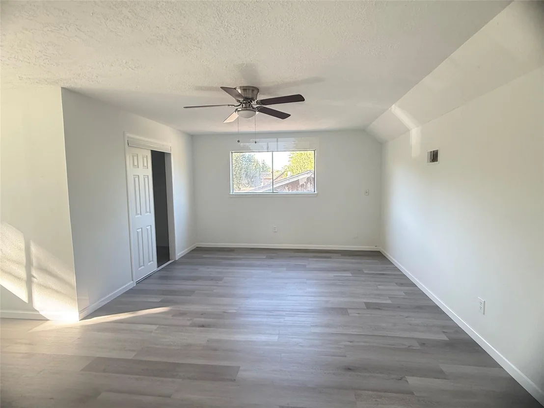 Photo of 5615 Greylog Drive