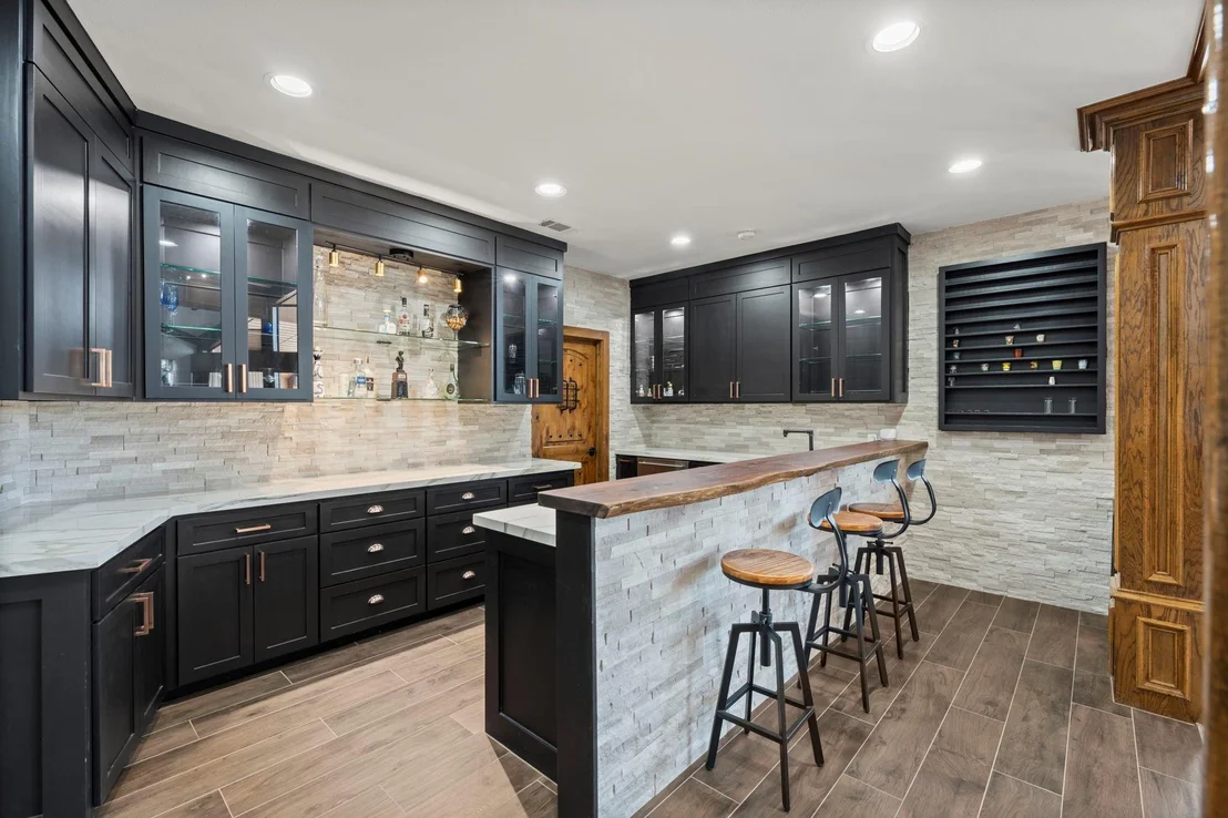 Photo of 40 La Jolla Circle