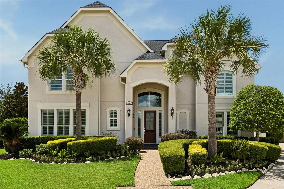 Photo of 2103 Castleheath Court
