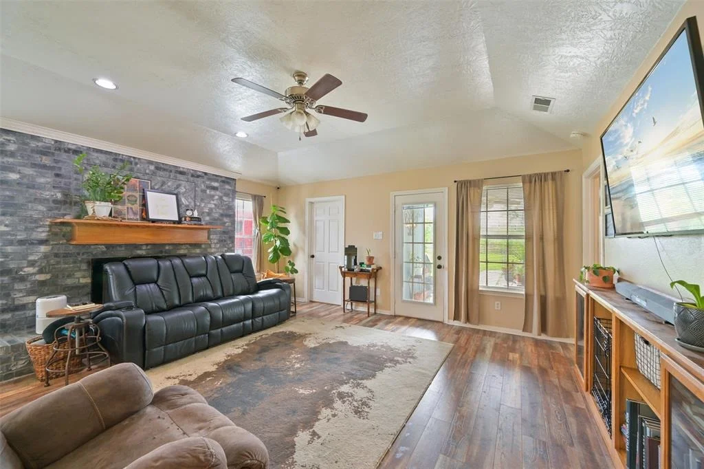 Photo of 16706 Bear Bayou Drive