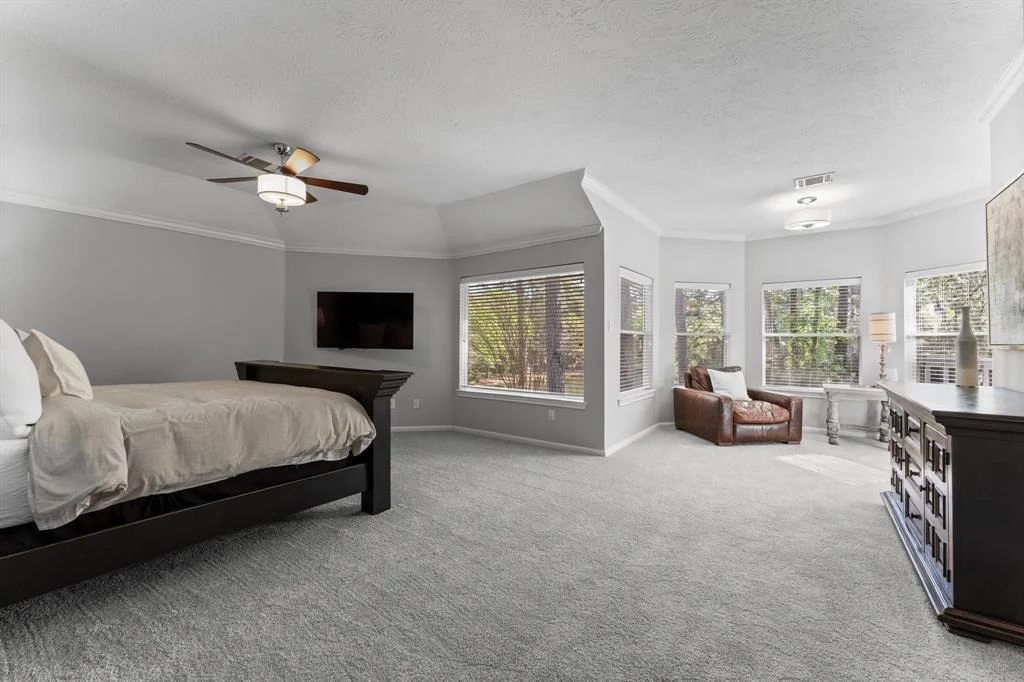 Photo of 211 N Floral Leaf Circle