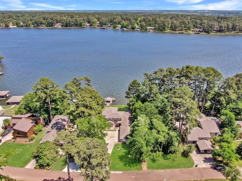 Photo of 15836 Malibu E