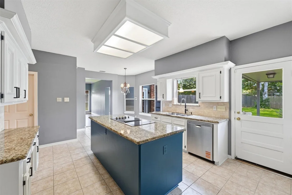 Photo of 7807 Mayglen Lane