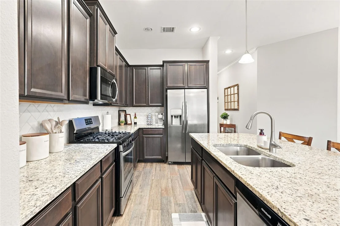 Photo of 129 Saddle Drive
