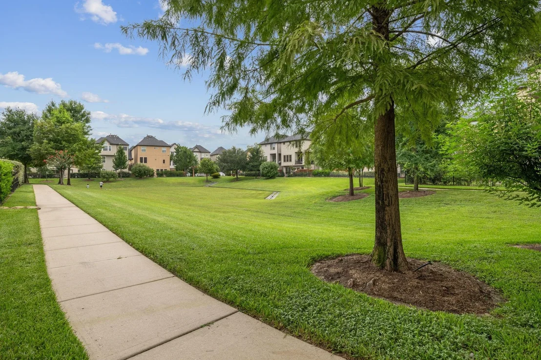 Photo of 10007 Spring Shadows Park Circle