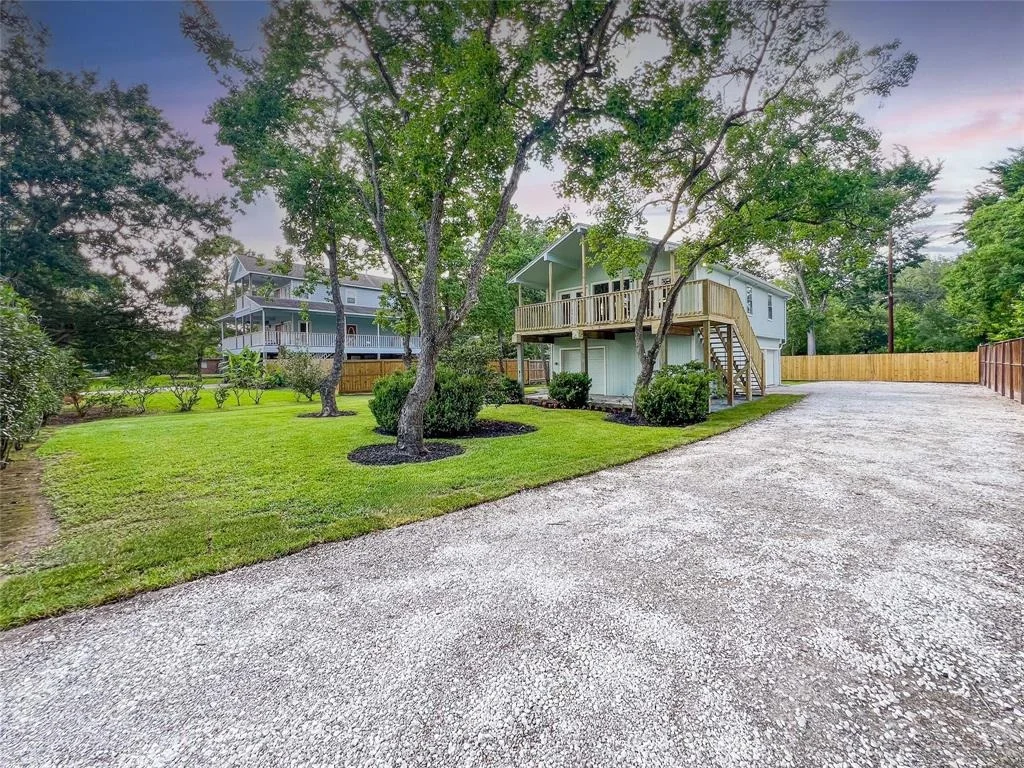 Photo of 2114 Sequoia Street