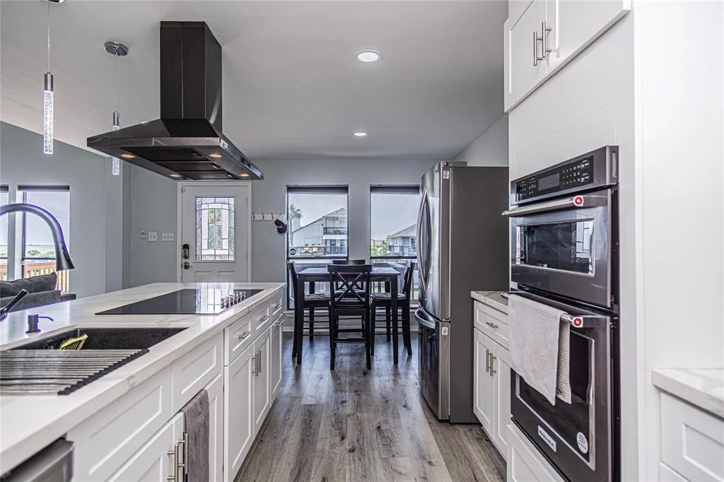 Photo of 301 Commander Drive