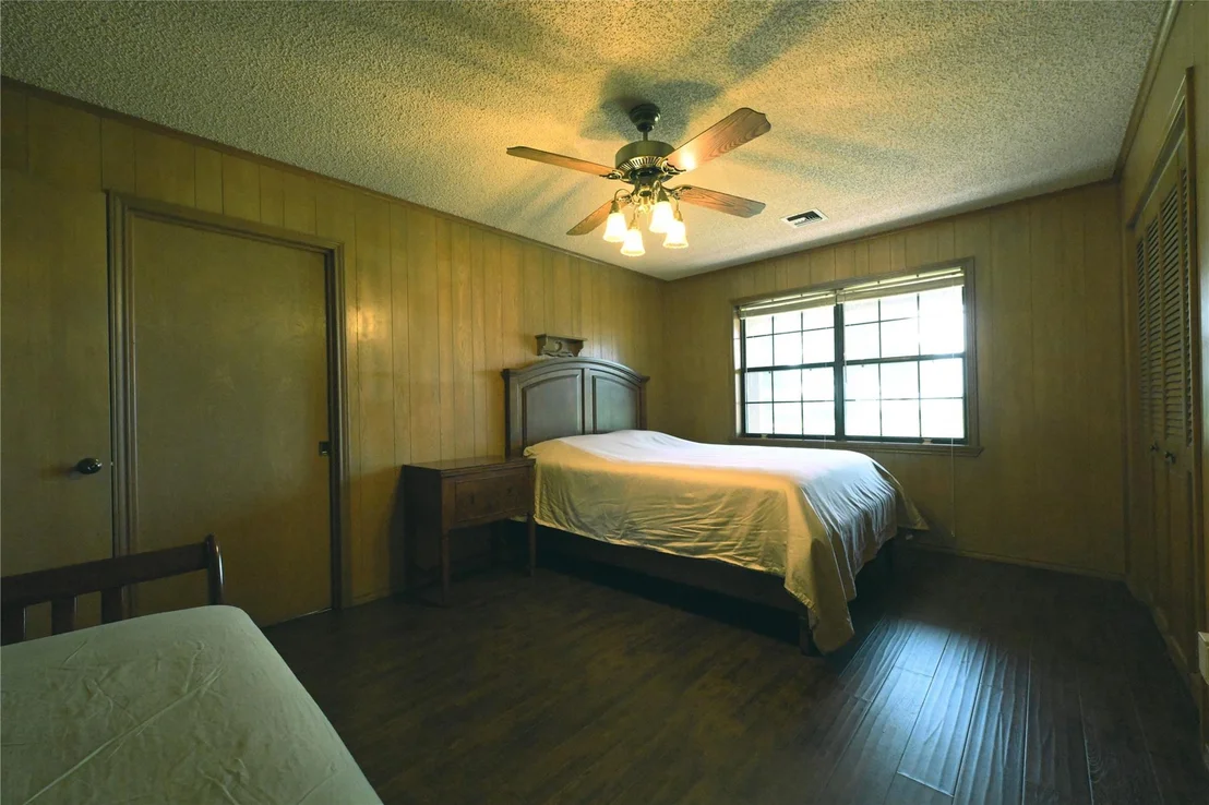 Photo of 390 Johnson Road