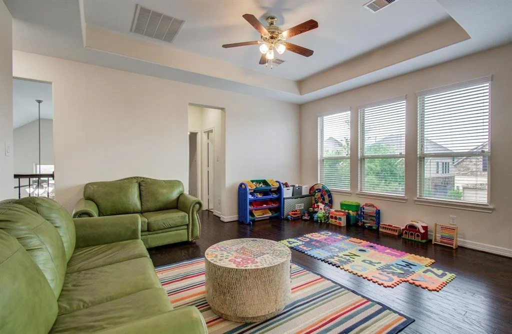 Photo of 10822 Paula Bluff Lane