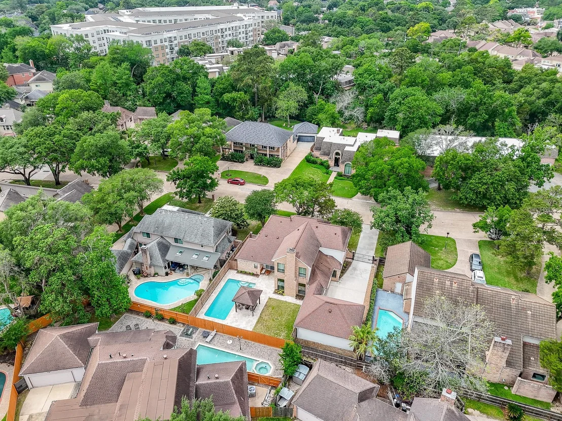 Photo of 723 Plainwood Drive