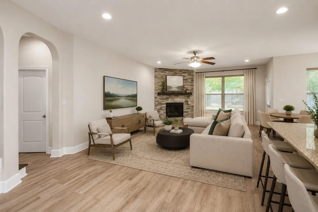 Photo of 143 W Wading Pond Circle