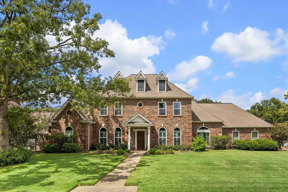 Photo of 20002 Sky Hollow Ln