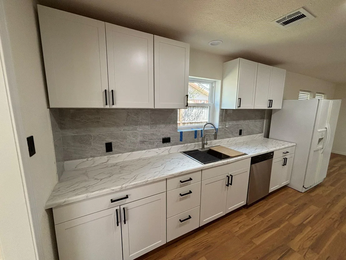 Photo of 1018 White Sands Road