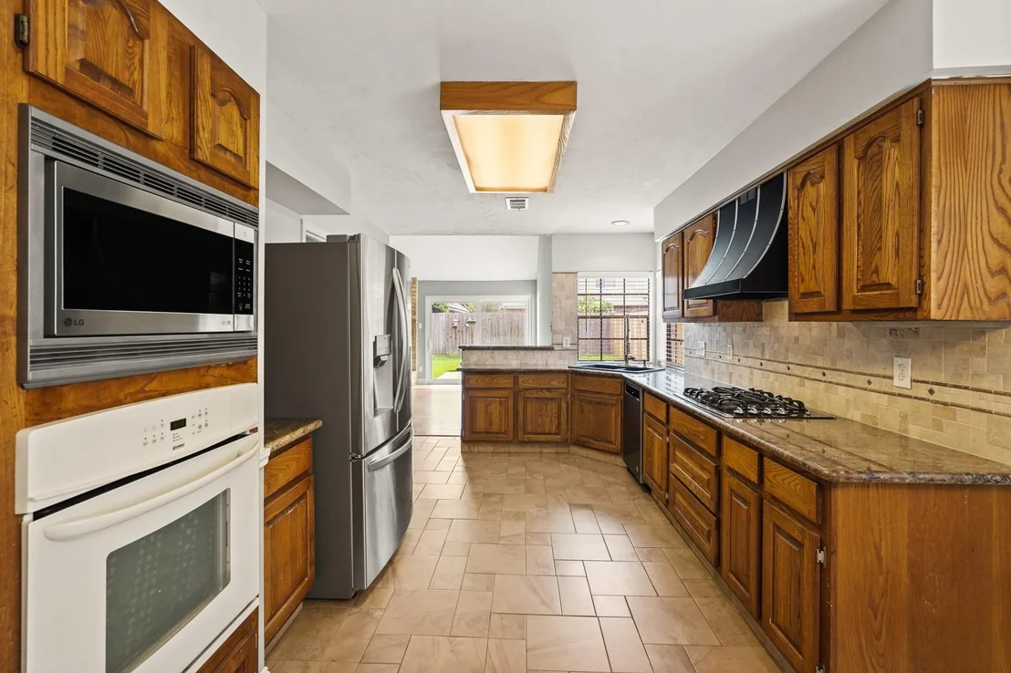 Photo of 12419 Millvan Drive