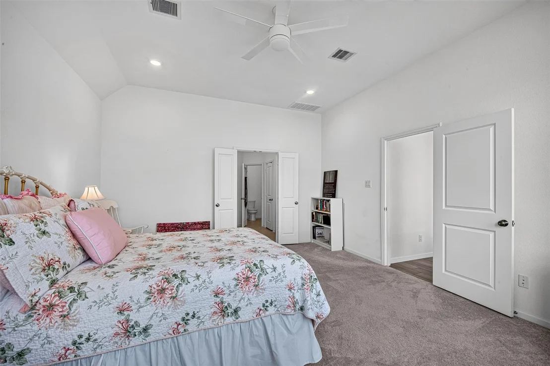 Photo of 29014 Red Loop Drive