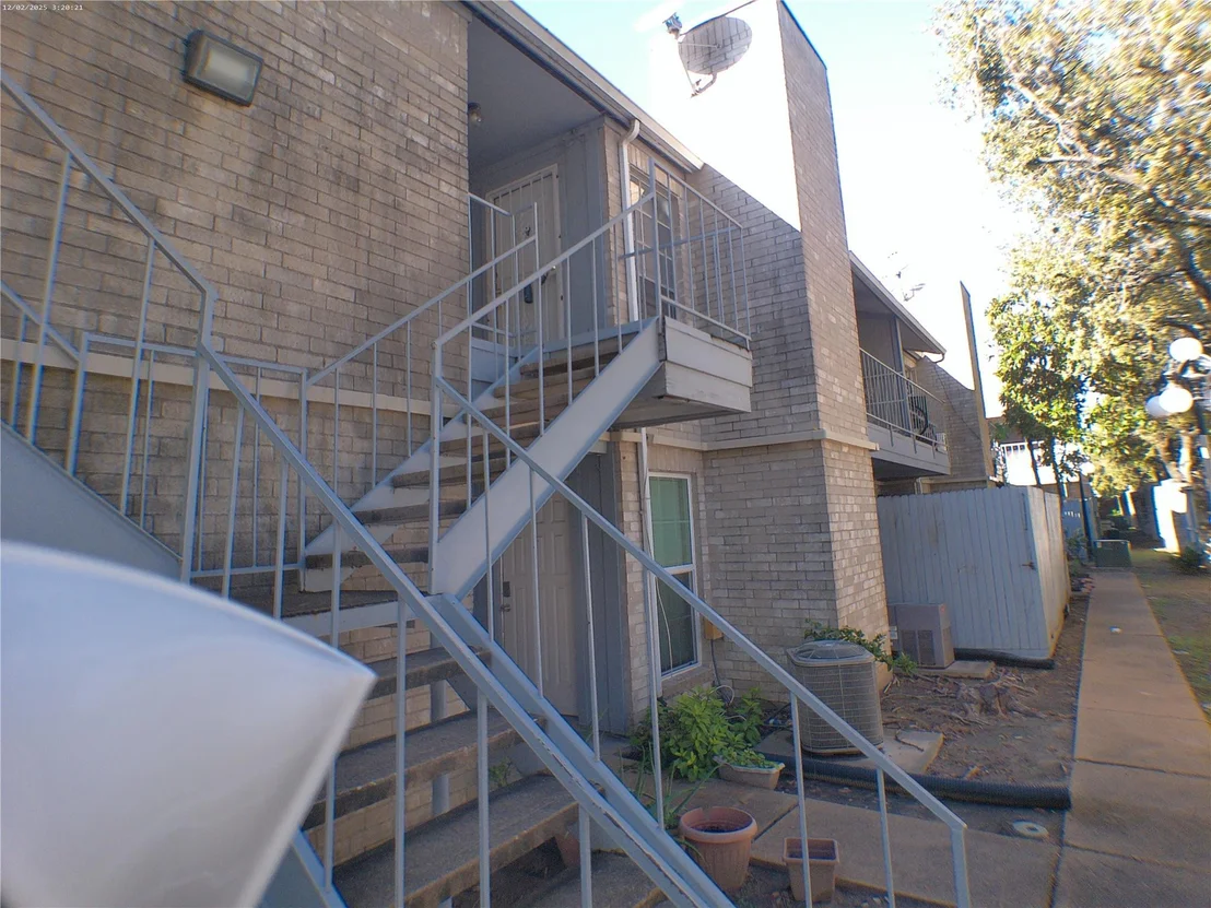 Photo of Unit 310 at 7400 Bellerive Drive