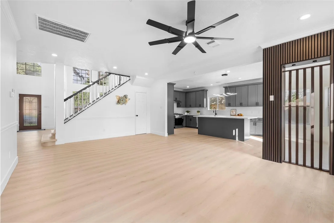 Photo of 9714 Broadley Drive