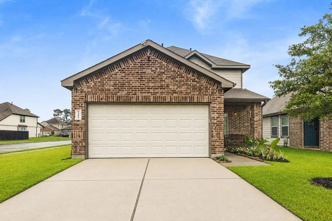 Photo of 3432 Wooded Lane