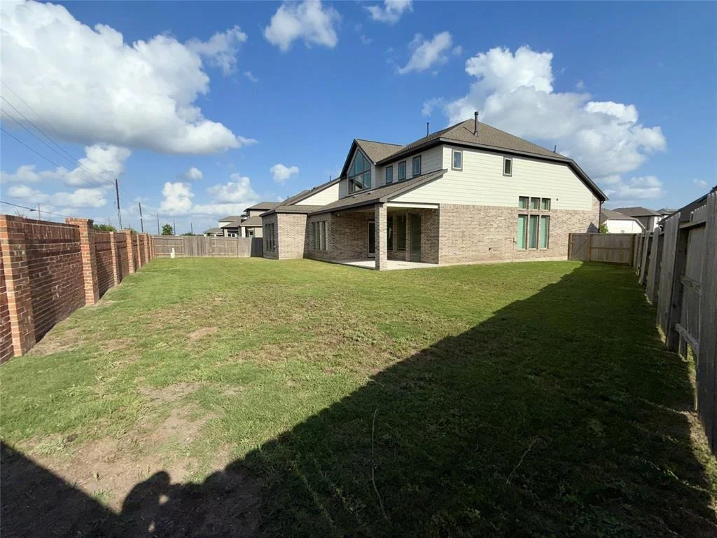 Photo of 23422 Wilkinson Trail