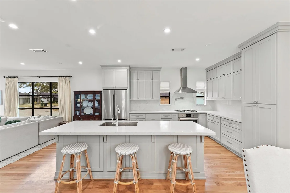 Photo of 2331 Haverhill Drive