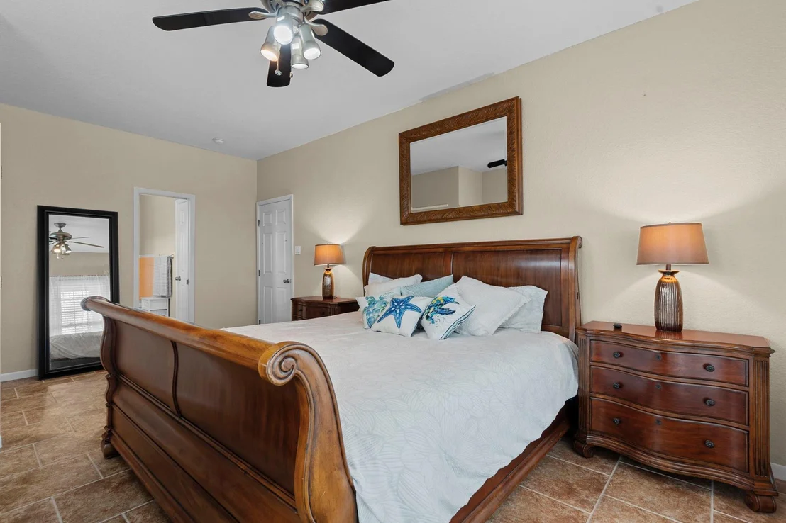 Photo of 702 Surf Drive