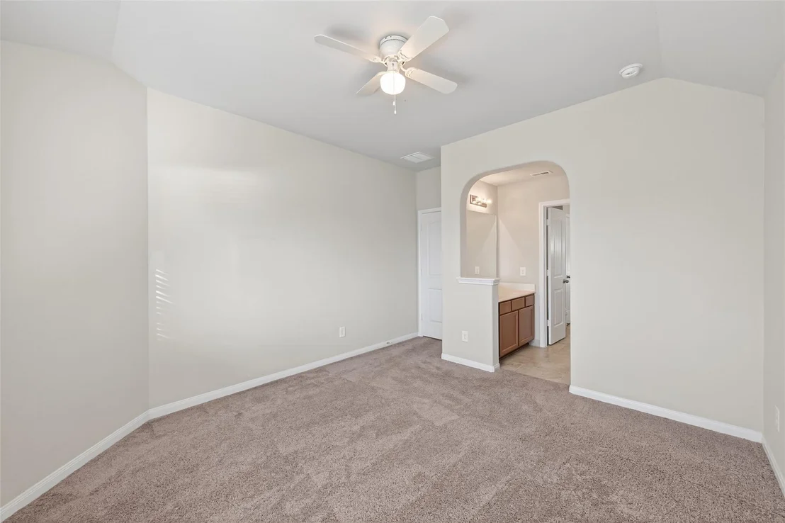 Photo of 3795 Lake Bend Shore Drive