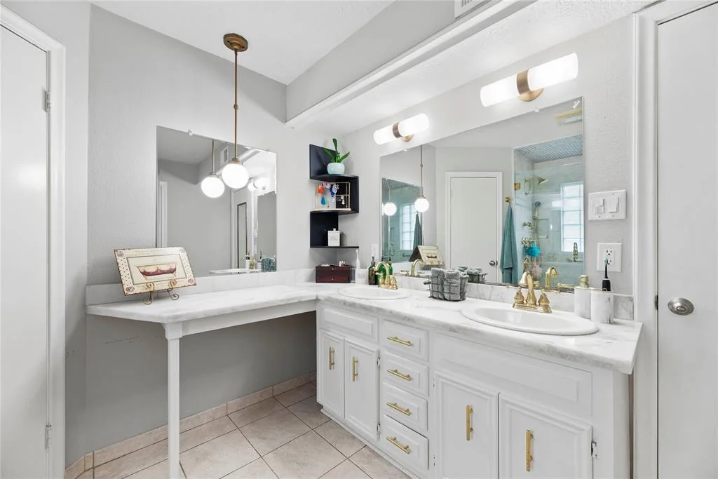 Photo of 702 Endell Court