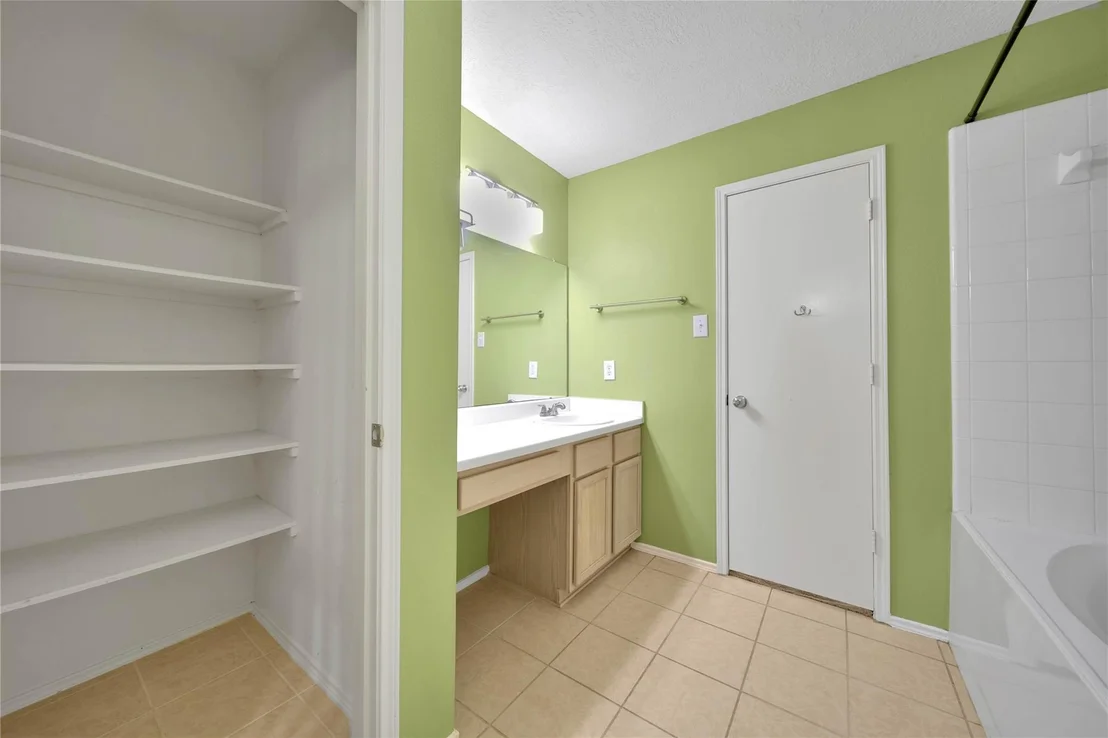 Photo of 3406 Morningtide Drive