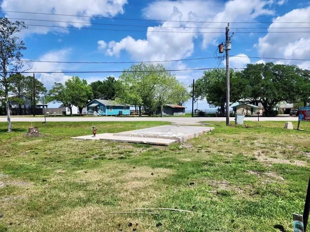 Photo of 4828 W Bayshore Drive