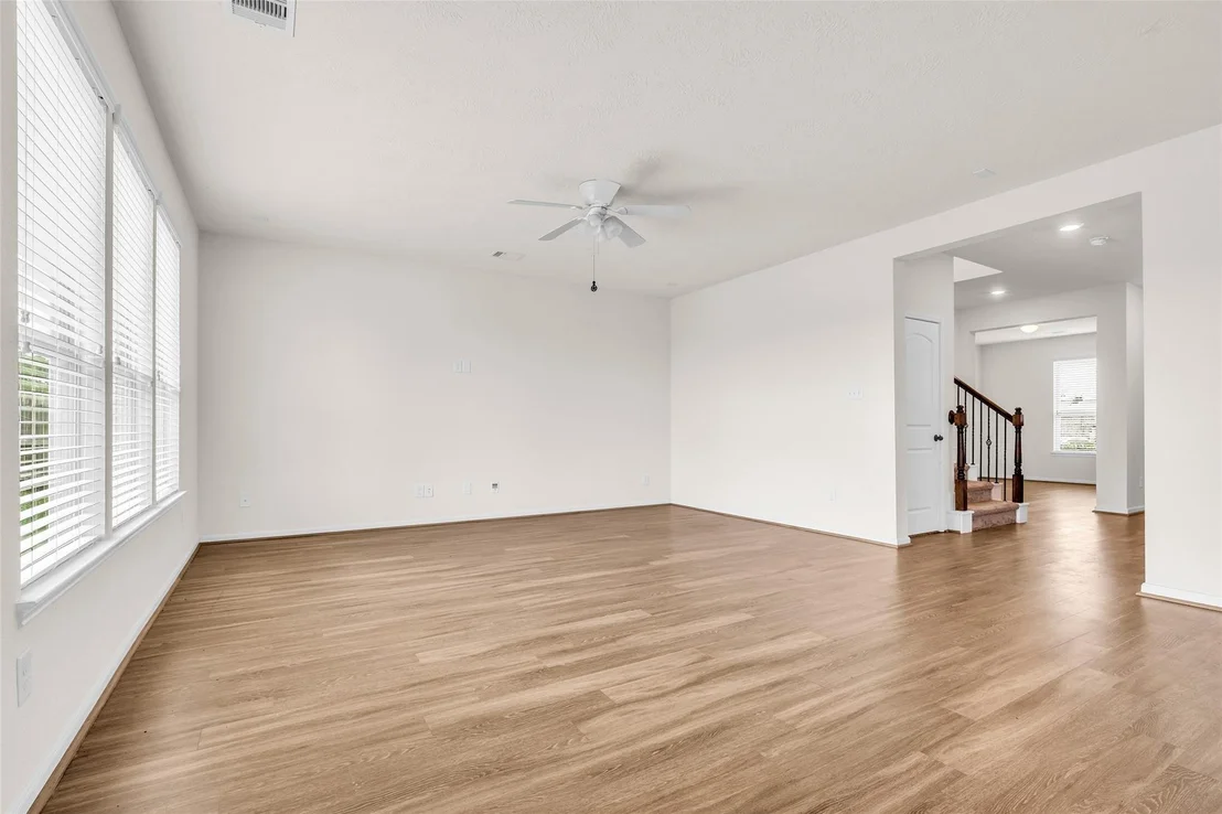Photo of 20519 Pembridge Green Drive