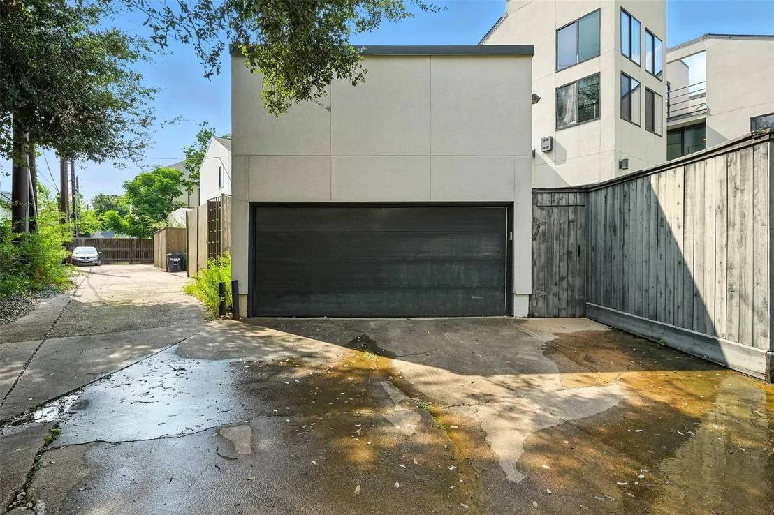 Photo of 2019 Mcclendon Street