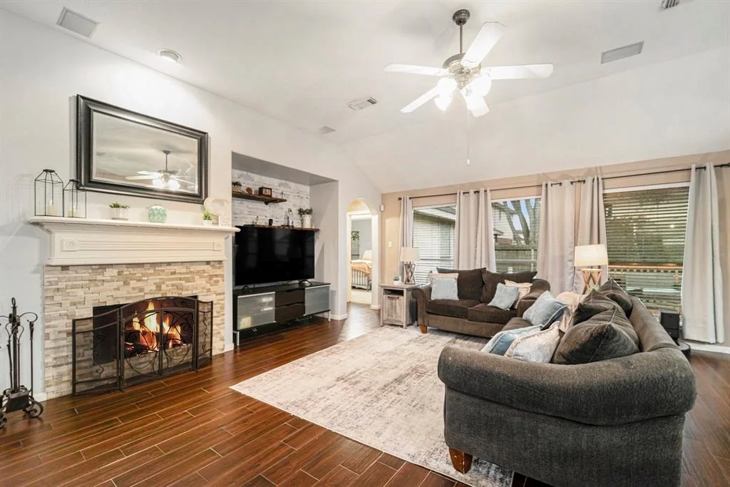 Photo of 14715 Chapelbrook Lane