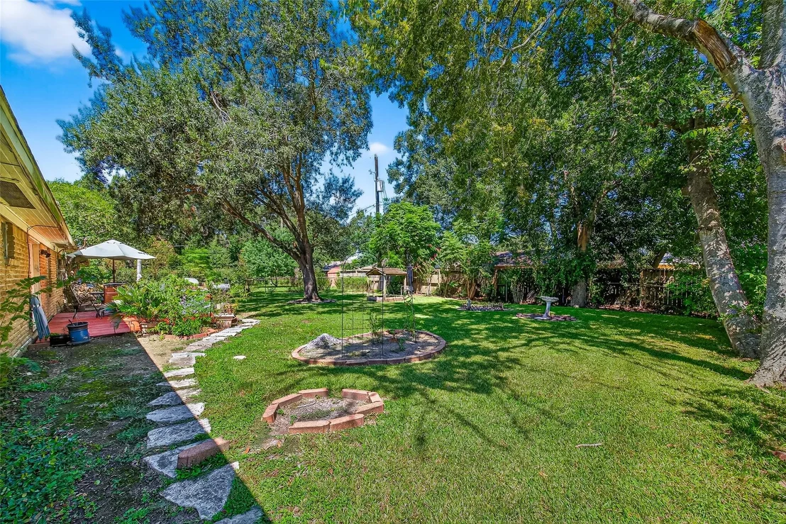 Photo of 6014 Dawnridge Drive