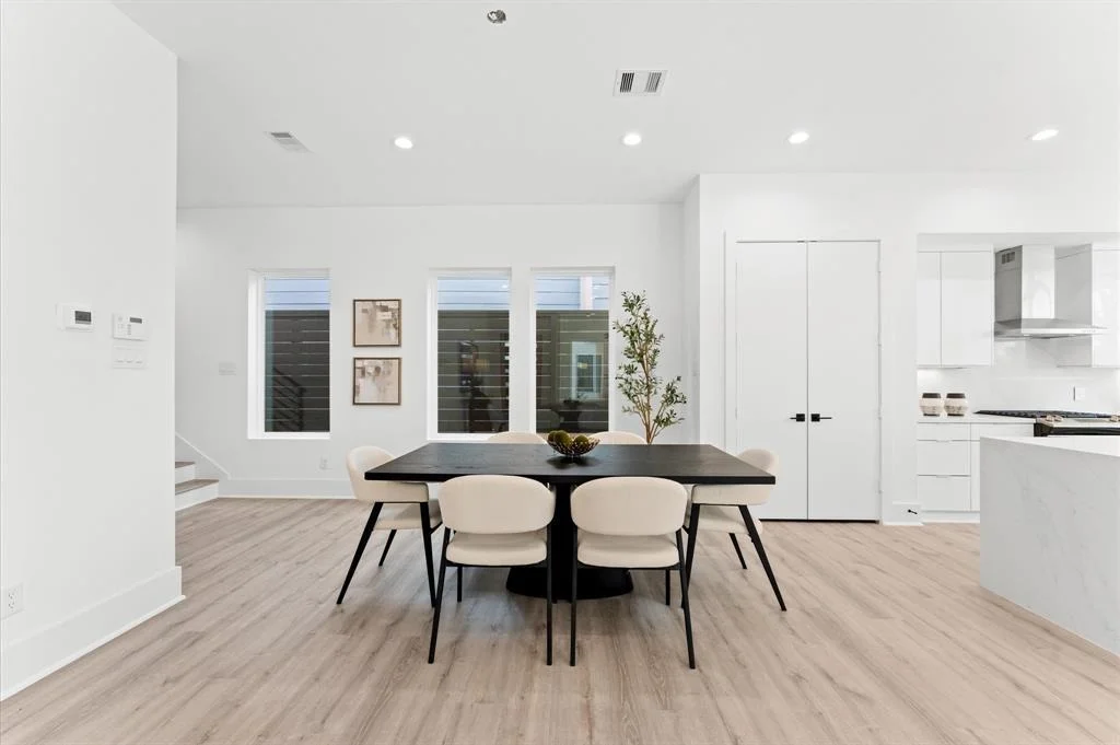 Photo of 1847 Wycliffe Drive