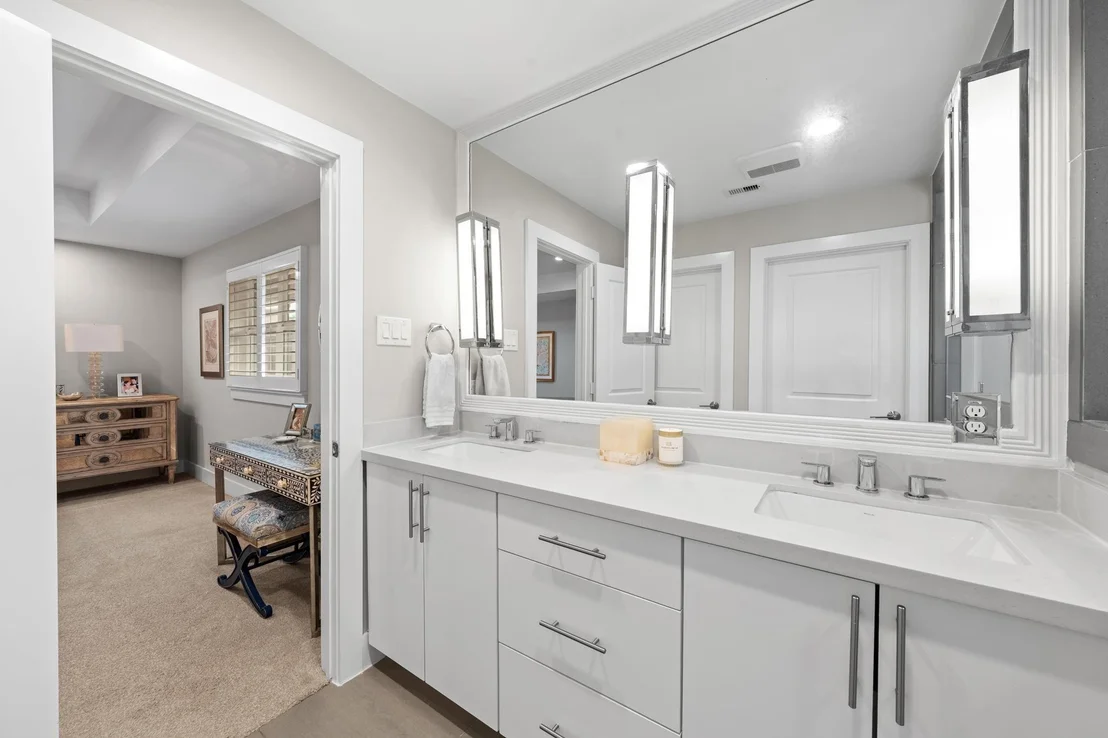 Photo of 5438 Dumfries Drive