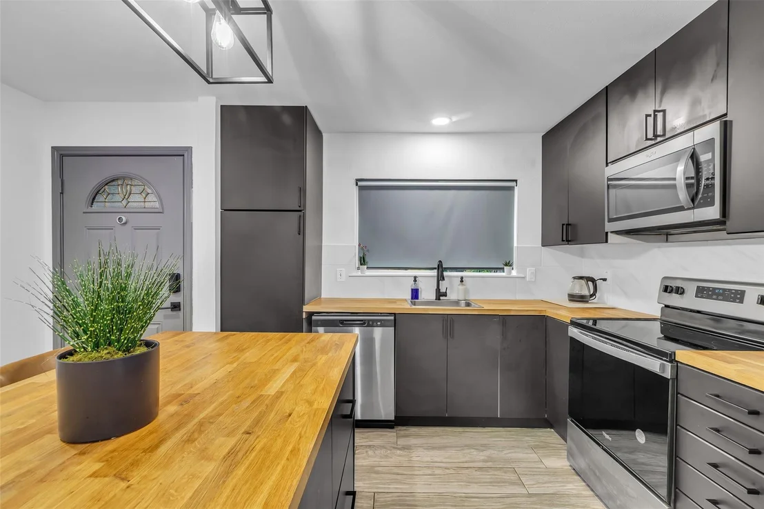 Photo of 51 Marabou Place