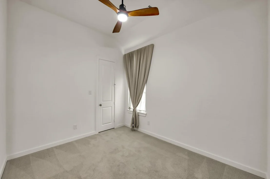 Photo of 111 Liatris Court