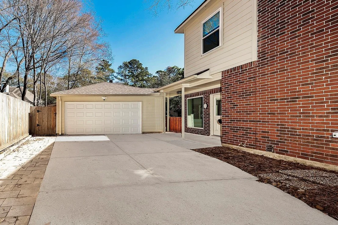 Photo of 6 Thornbush Place