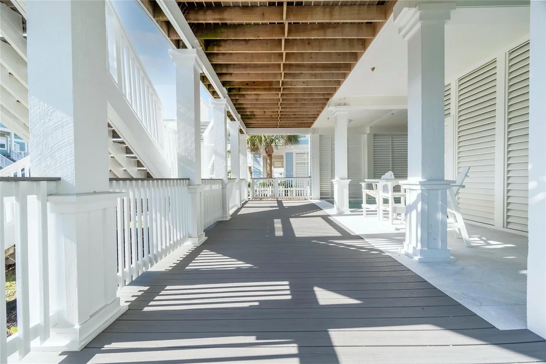 Photo of 11610 Beachside