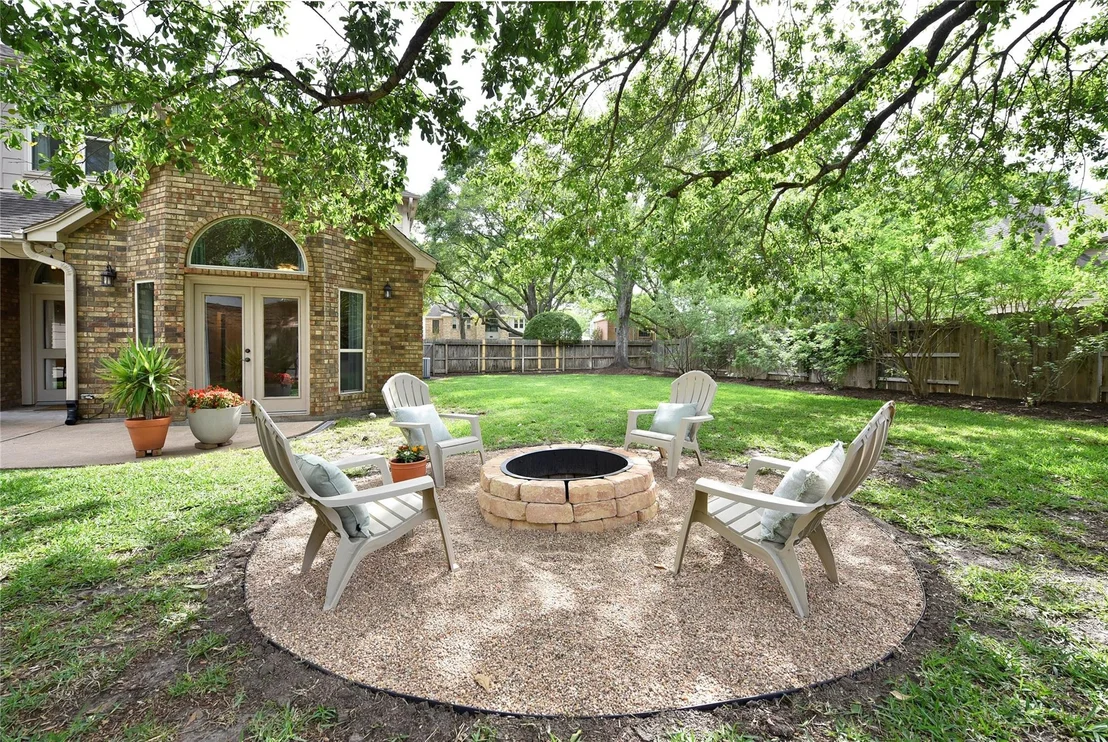 Photo of 1919 Wine Cedar Lane