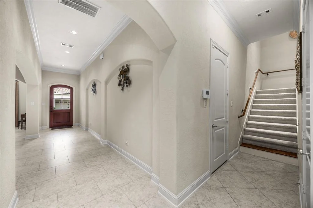 Photo of 2627 Tudor Manor
