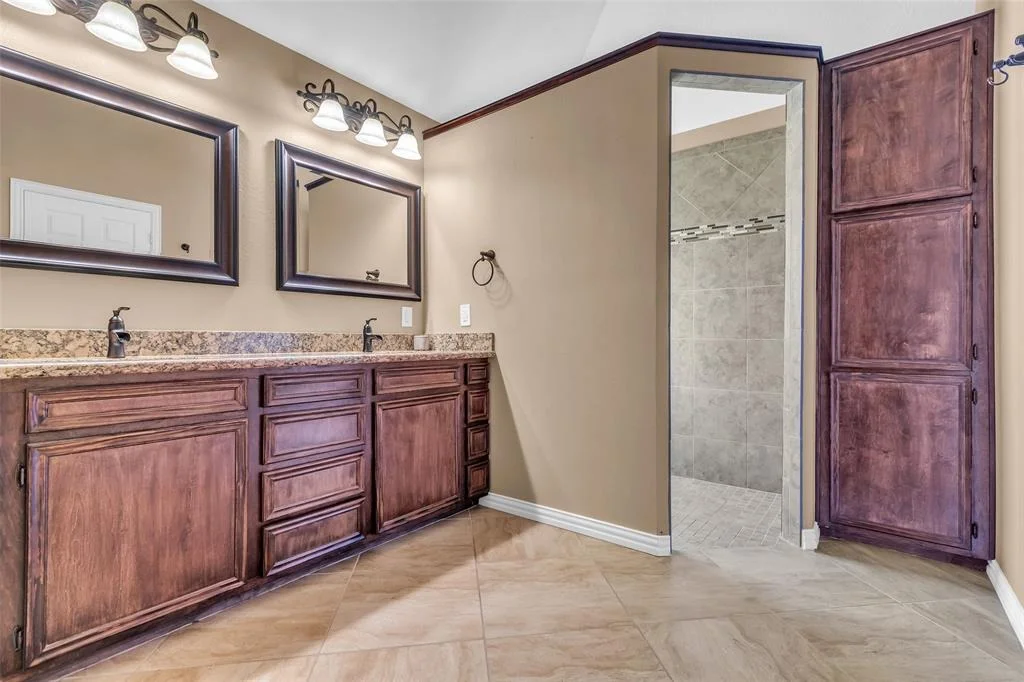 Photo of 315 Riverway Bluff Lane