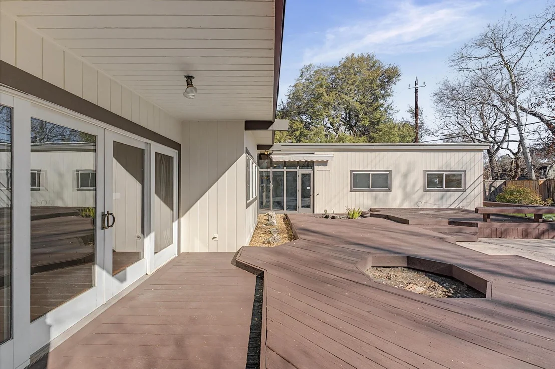 Photo of 9107 Timberside Drive