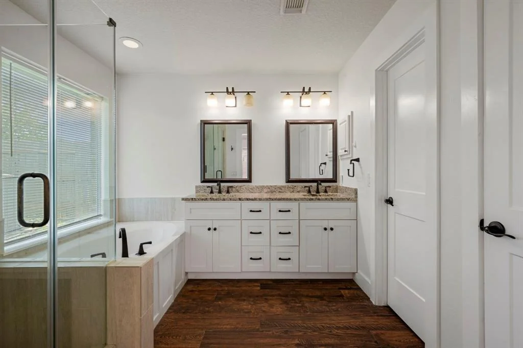 Photo of 20711 Medallion Pointe Drive