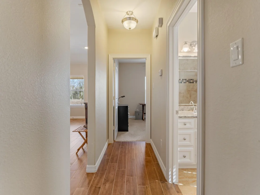 Photo of 9723 Highland Pointe Drive