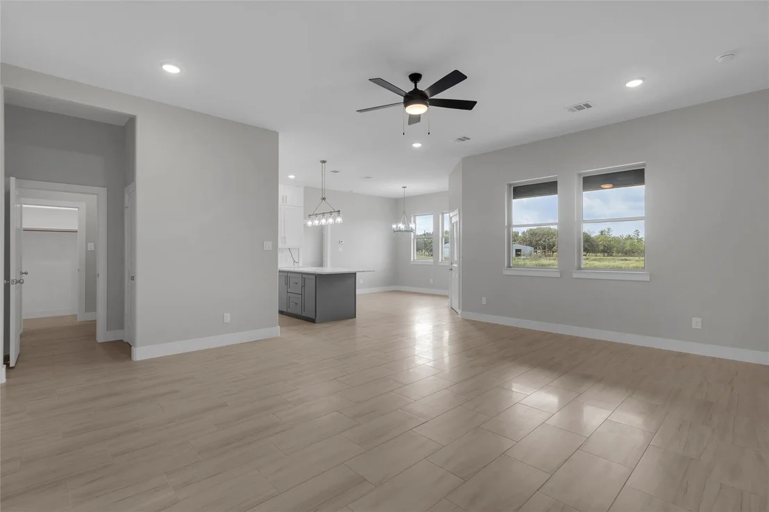 Photo of 4930 Colony Lane