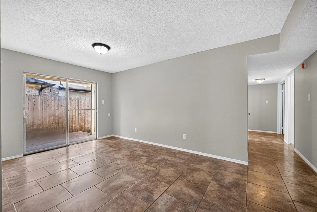 Photo of 634 Walston Lane