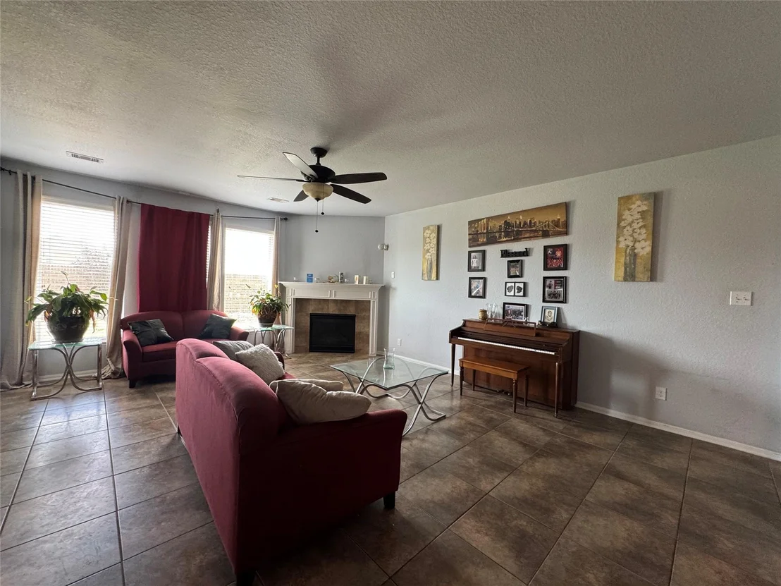 Photo of 4610 Sedgewood Drive