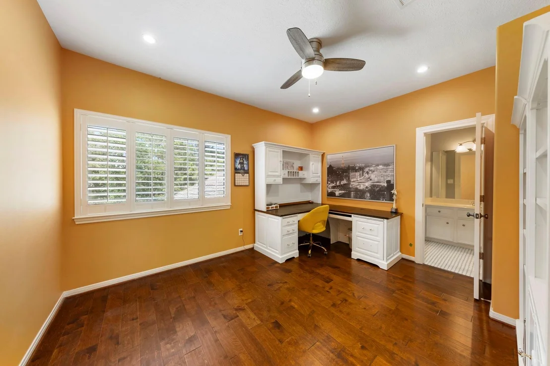 Photo of 25322 Piney Bend Court